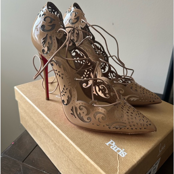 Authentic Christian Louboutin Impera - Picture 1 of 7
